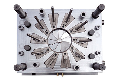 注塑風(fēng)扇葉片模具